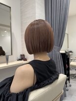 アオ(Ao)&nbsp;髪質改善カット ミニボブ モーヴピンク