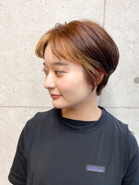 ア セカンド 清藤美容室第弐號(a sekand) フロントインナーカラーのショートボブスタイル