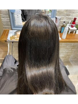 ミント バイ フォルテ(mint by FORTE) カーキアッシュ