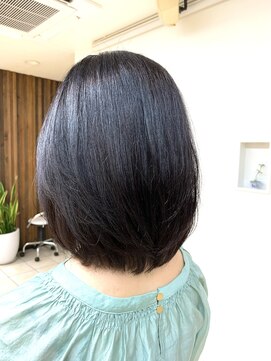 クオリス 上板橋店(QUALIS) 大人かわいい艶髪美髪ボブ/黒髪地毛風/前上がりボブ/小顔