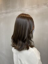 オン(ON)&nbsp;オリーブグレー×ゆる巻ミディアム