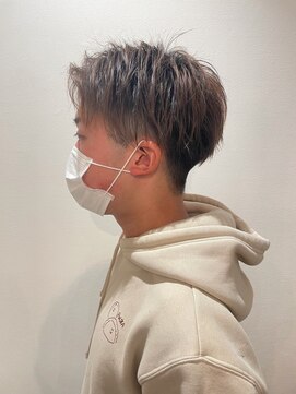 ノワ 三鷹店(Nowa) メンズ【センターパート・ツーブロック・刈り上げ】