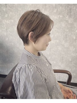 ルスリー 茨城店(Lsurii) 丸みハンサムショート