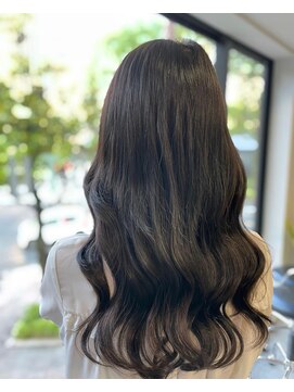 スタジオフツーロ バイ ビーヘアー(STUDIO FUTURO by BEhair) アッシュブラウン