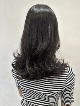 ザックラフィネ(ZACC raffine) アッシュグレージュ/くびれヘア/艶髪カラー/髪質改善