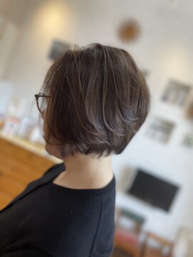 ナチュ(Nachu) ショートボブ