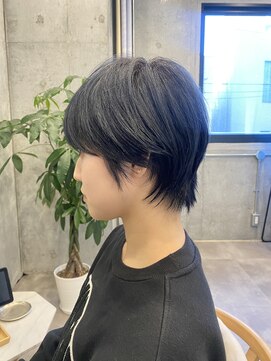 イミ(imi) 大人ウルフ/グレージュカラー/韓国風レイヤー/小顔カット