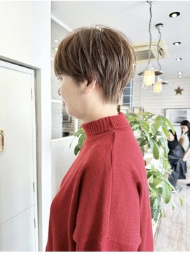 アデプト 綾瀬店(adept) ベリーショート/マッシュショート/前髪あり