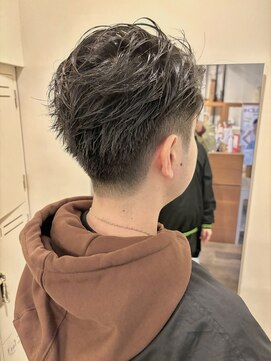 フーチー クーチー ヘッド ショップ 曽根本店(FUCHI KUCHI head shop) @fuchi_kuchi.okada[大阪豊中/刈り上げショート/眉カット］