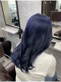 ブルー