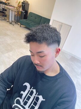 フサ(Fusa) フェードカット