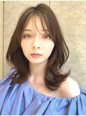 ブルージュニュアンスカラーくびれレイヤーツヤ髪スタイル仙台