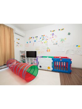 『家族で行きたい』そんなサロンに出会えたと評判♪パパ・ママに一息つきながら美容に向き合える時間を♪