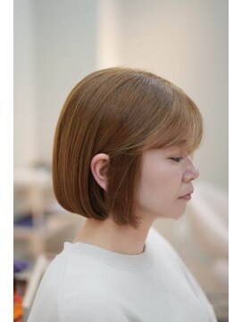 カルパ(calpa) 切りっぱなしボブ×流し前髪　似合わせカット