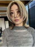 xブリーチ/イメチェン/ホワイトブロンド/外ハネボブ/美髪/