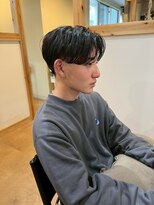 ティピ(tipi)&nbsp;波巻きパーマ/センターパート/メンズカット/メンズパーマ/香椎駅