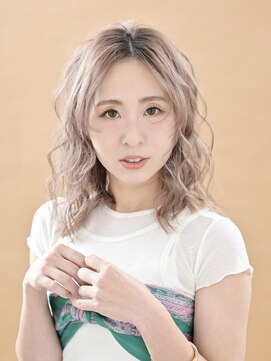 サンディーズ(Sandees) ▼フェイスレイヤーミルクティーベージュ