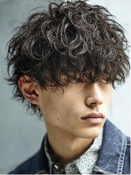 ハード波巻きパーマ