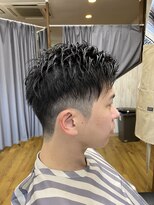 アールズ ヘア(R's hair)&nbsp;MEN’S HAIR/サーフカール/刈り上げセンターパート/印西