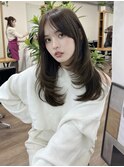 大人の抜け感結べるレイヤーカット
