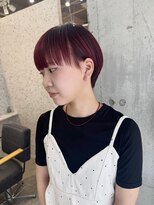 ムード(mood)&nbsp;ショートカット/ボルドーカラー/レッド/ダブルカラー/マッシュ