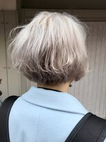 ブレス(Bless)&nbsp;ホワイトベージュ