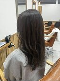 オリーブグレージュ