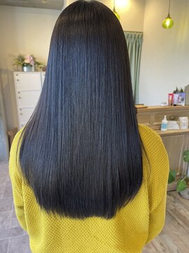 ルッカ 浦安(lucca) 美髪/ワイドバング/外ハネ/イメチェン[浦安/南行徳/髪質改善]