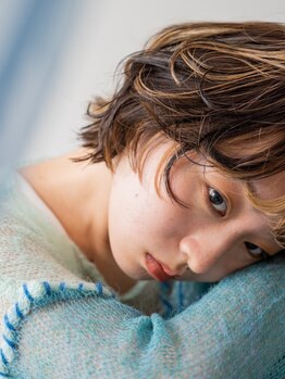 ニカ(NICA)の写真/NICAで大切な顔周りを美しくデザイン。魅力を引き出すナチュラルカットを体験しよう！
