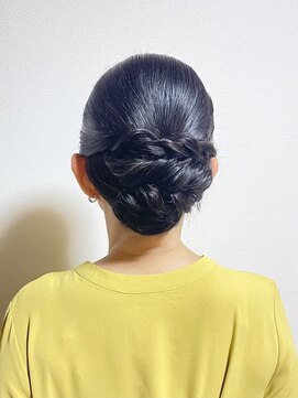 ヒュミ(hymy) 結婚式参列に♪/お呼ばれヘア/大人ヘア/40代/50代/60代