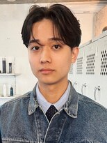 バイフィフス 原宿/表参道(by fifth)&nbsp;コンマヘア センターパート 韓国ヘア ニュアンスパーマ