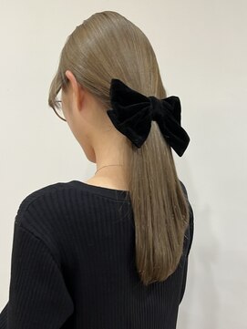 ヴィンスジオ 岐阜駅南(vince gio) ミルクティーベージュ/ブリーチカラー/艶髪