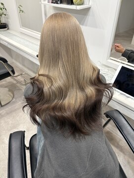 ヴィア 京都烏丸(Via) 10代20代/ミルクティー/エンドブラウン/デザインカラー/ブリーチ