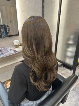 アーサス バイ ヘッドライト 三島店(ursus by HEADLIGHT) ベージュカラー/オリーブ