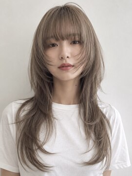 エイチ ウルフカット 大阪梅田(811) くるみちゃんヘアベリーショートマッシュウルフミディアムボブ
