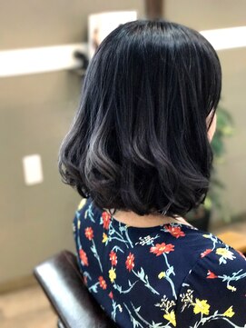 ヘアデザインワークスハグ(HAIR DESIGN WORKS HUG) 透明感のある外国人風カラー&毛先デジパ