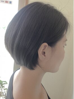 ヘアーアンドビューティー ルーツ(hair&beauty #roots)の写真/オトナ女子にはショートが似合う！クセや生え方を見極めてカットします！