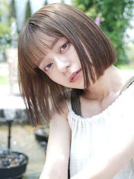 シー バイ ロンド 新宿(Sea by Lond) 大人かわいい切りっぱなしボブに透明感ココアブラウン