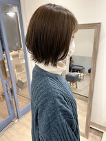 メルト 吉祥寺(melt) 前下がり外ハネ切りっぱなしレイヤーボブ 20代30代 ベージュ