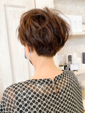 キャアリー(Caary) 福山市美容室人気パーマショートヘア人気　キャアリーcaary