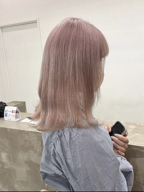 ピンクベージュ/ハイトーンカラー韓国くびれヘアツヤ髪スタイル