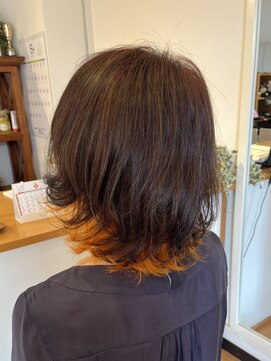 ヘアーコンセプト(HAIR CONCEPT) オレンジインナーカラー