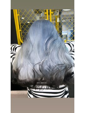 ロイオブジゼル(roi of GiseL) バレーヤージュカラーケアブリーチカラーハイトーンカラー