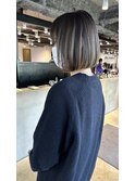 バレイヤージュボブハイライト切りっぱなしスタイル