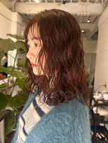 ラレイ ハラジュク(Lalei harajuku)&nbsp;【白石】大きめウェーブヘア/スパイラルパーマ／ピンクブラウン