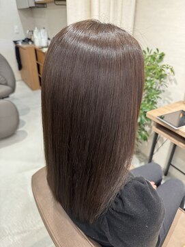 チラックス(Chillax) 大人可愛い☆20代30代40代☆髪質改善トリートメント