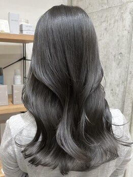ディーエックス ウエスト(Dxxxx WEST)の写真/【恵比寿駅4分】知識と経験からお客様に合わせて厳選されたトリートメントを使用！特別ケアもお任せ★