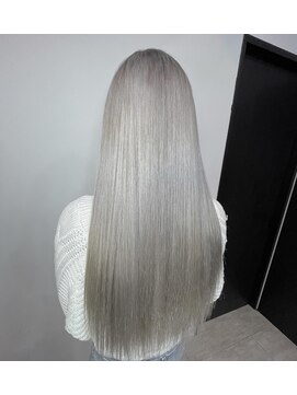 ラピス 横浜(Lapis) ホワイトシルバーシールエクステハイライトブリーチカラー