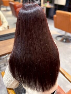 イリ 大阪(ili) ハイライトカラー/ミルクティーベージュ/レイヤーカット