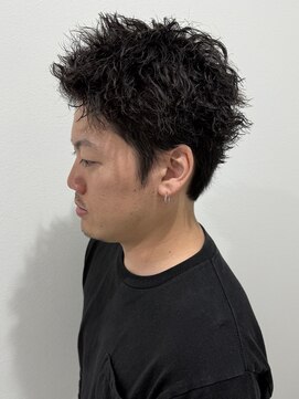 ヒュイル バイ ニアウ(Hwyl by Niau) メンズスパイキーショートツイストパーマスパイラルパーマ